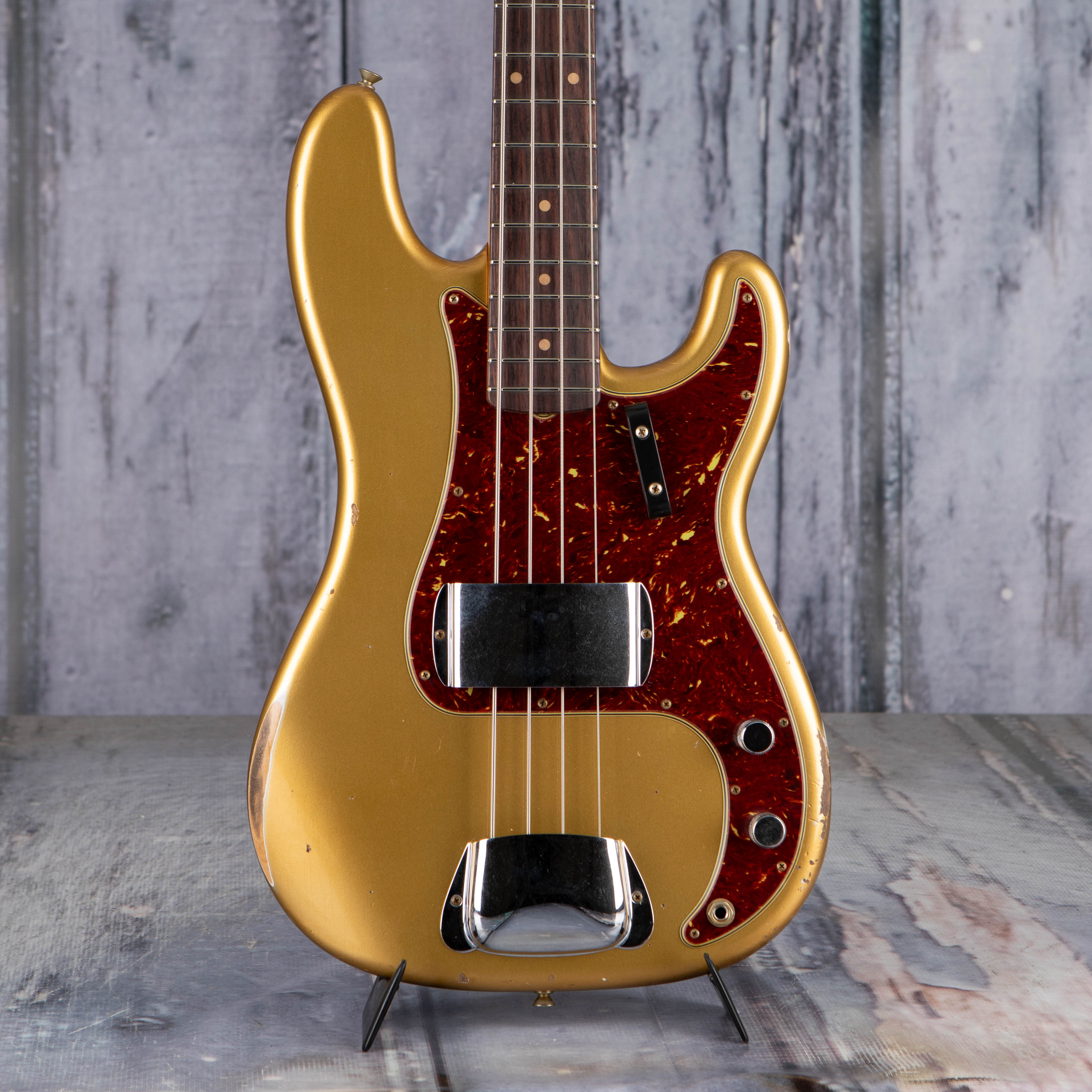 Fender Custom Shop Limited 1962 Precision Bass Relic Electric Bass Guitar, Aged Aztec Gold, front closeup