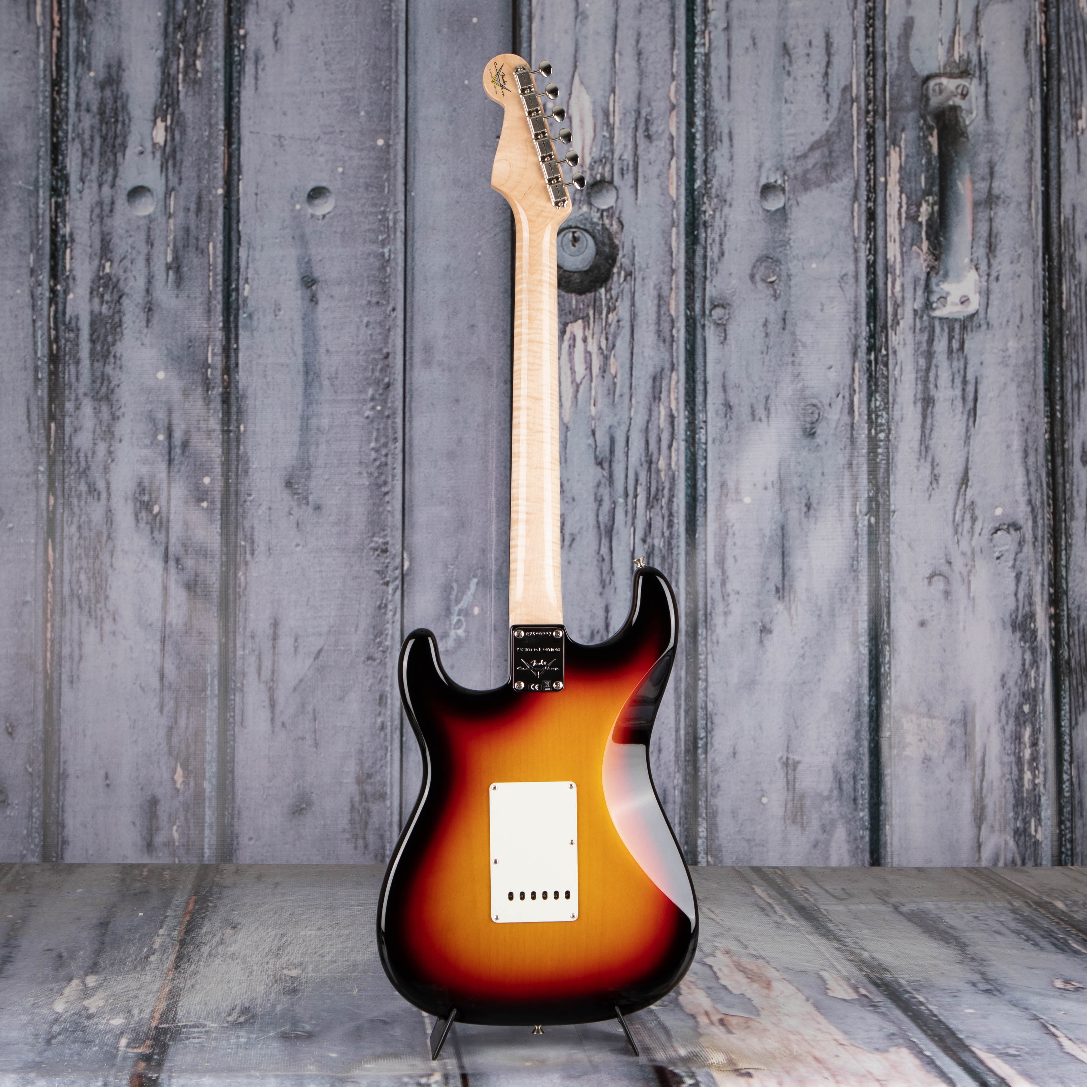 Fender Custom Shop Limited 1965 Stratocaster NOS, Target 3-Tone Sunburst |  For Sale | Replay Guitar Exchange