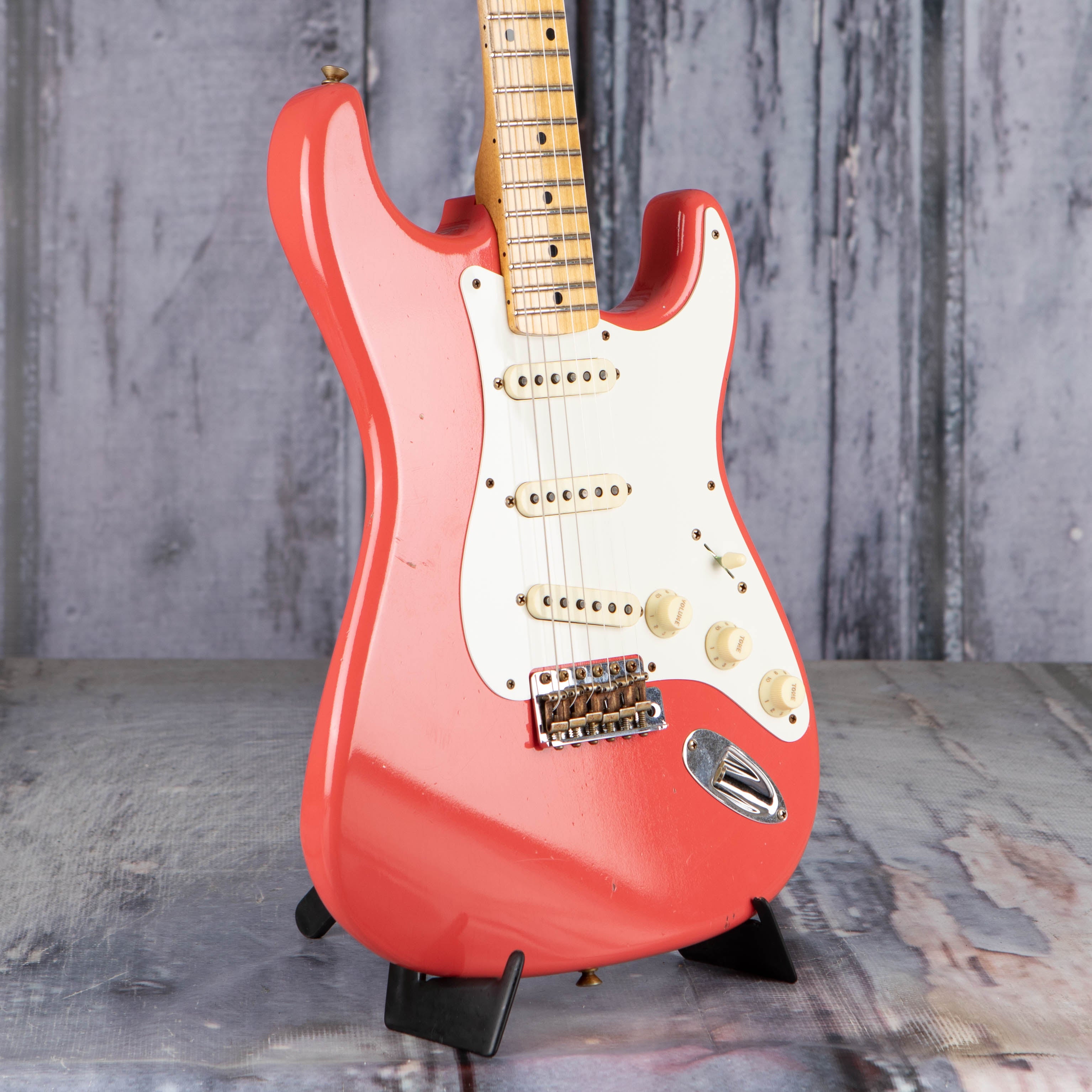 Fender Custom Shop Limited Edition 1956 Stratocaster Journeyman Relic Electric Guitar, Super Faded Aged Fiesta Red, angle