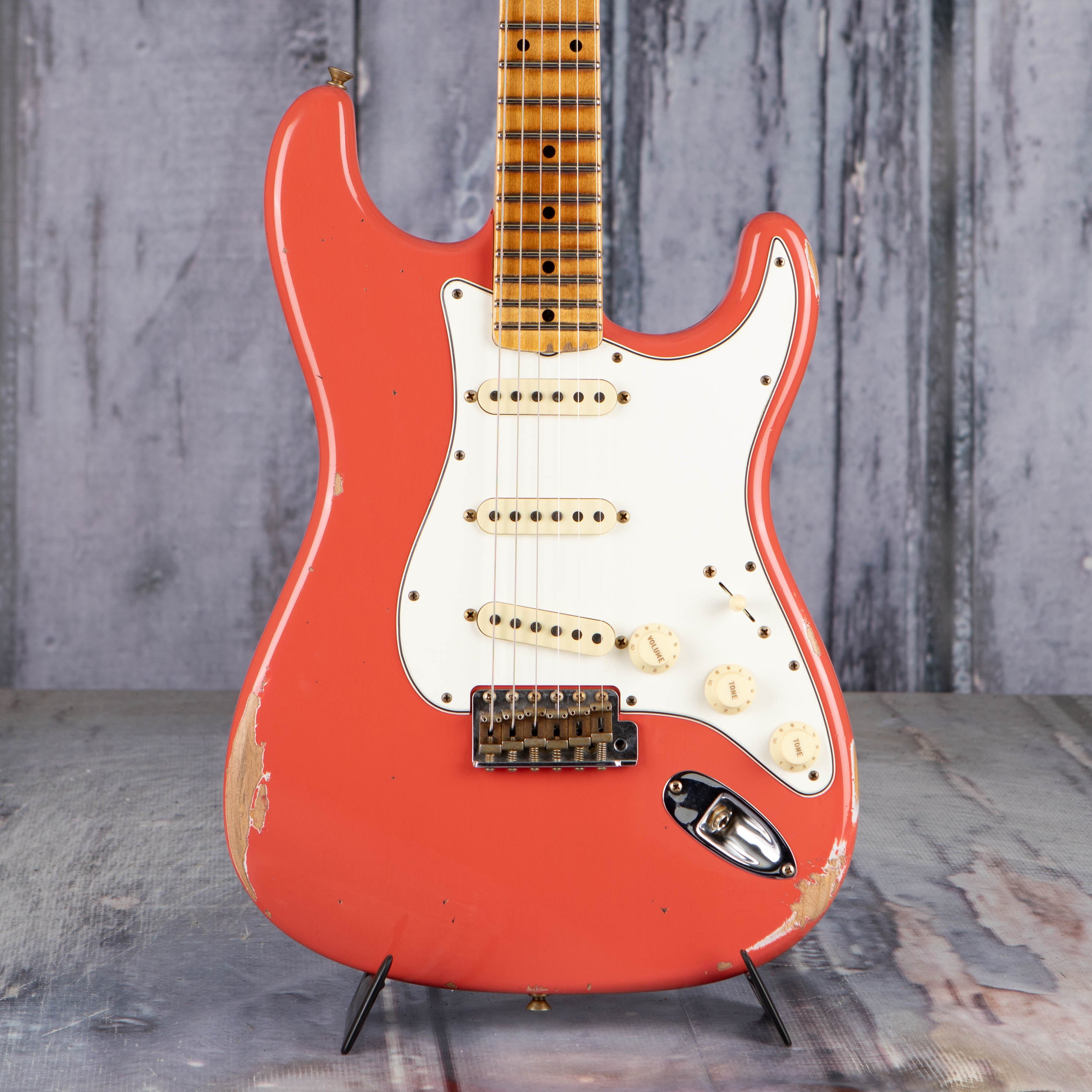 Fender Custom Shop Limited Edition 1962 Stratocaster Relic Electric Guitar, Aged Tahitian Coral, front closeup