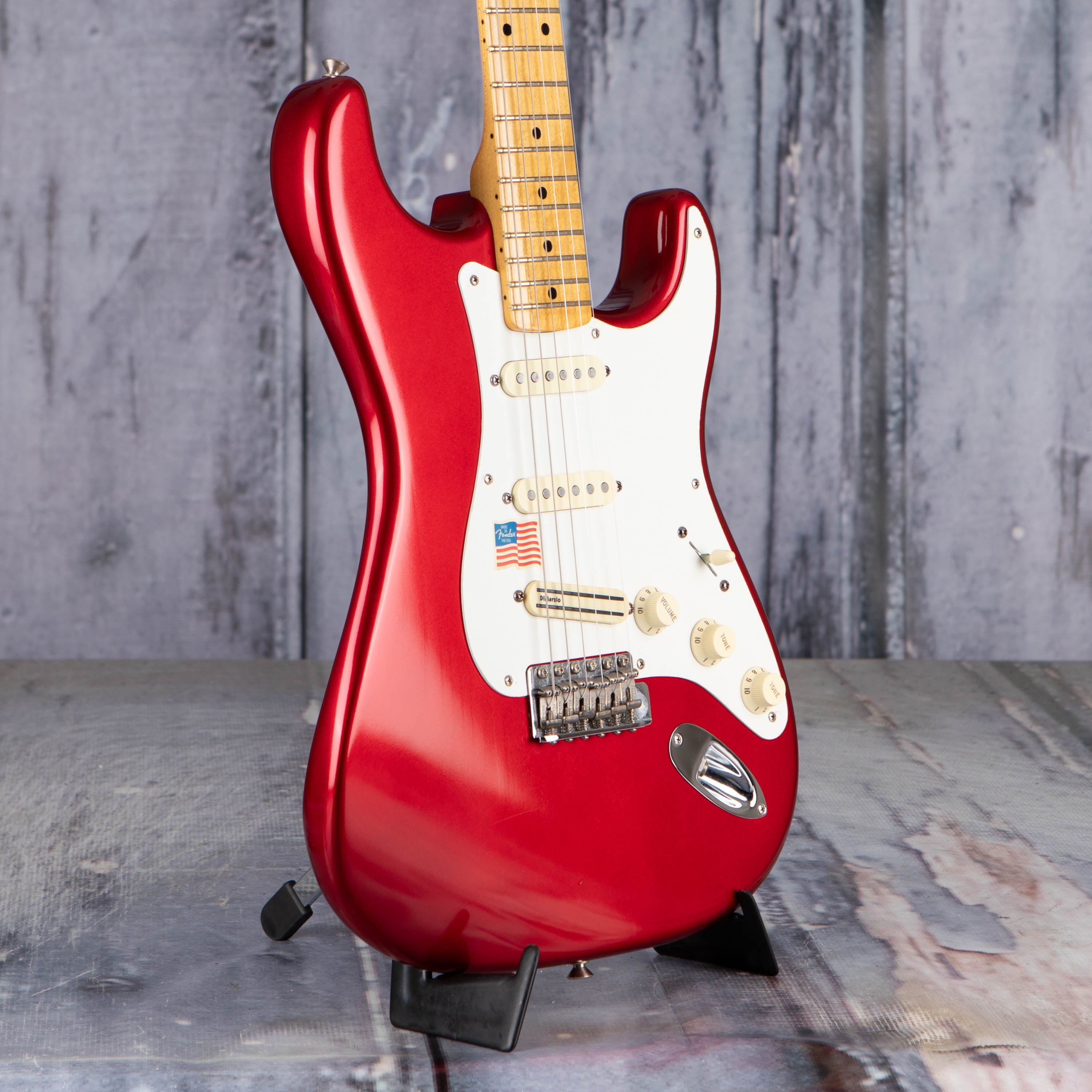 Used Fender Vintage Hot Rod '57 Stratocaster Electric Guitar, 2007, Candy Apple Red, angle