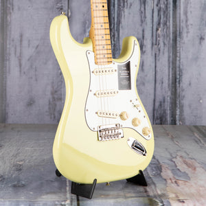 Fender Player II Stratocaster Electric Guitar, Hialeah Yellow, angle