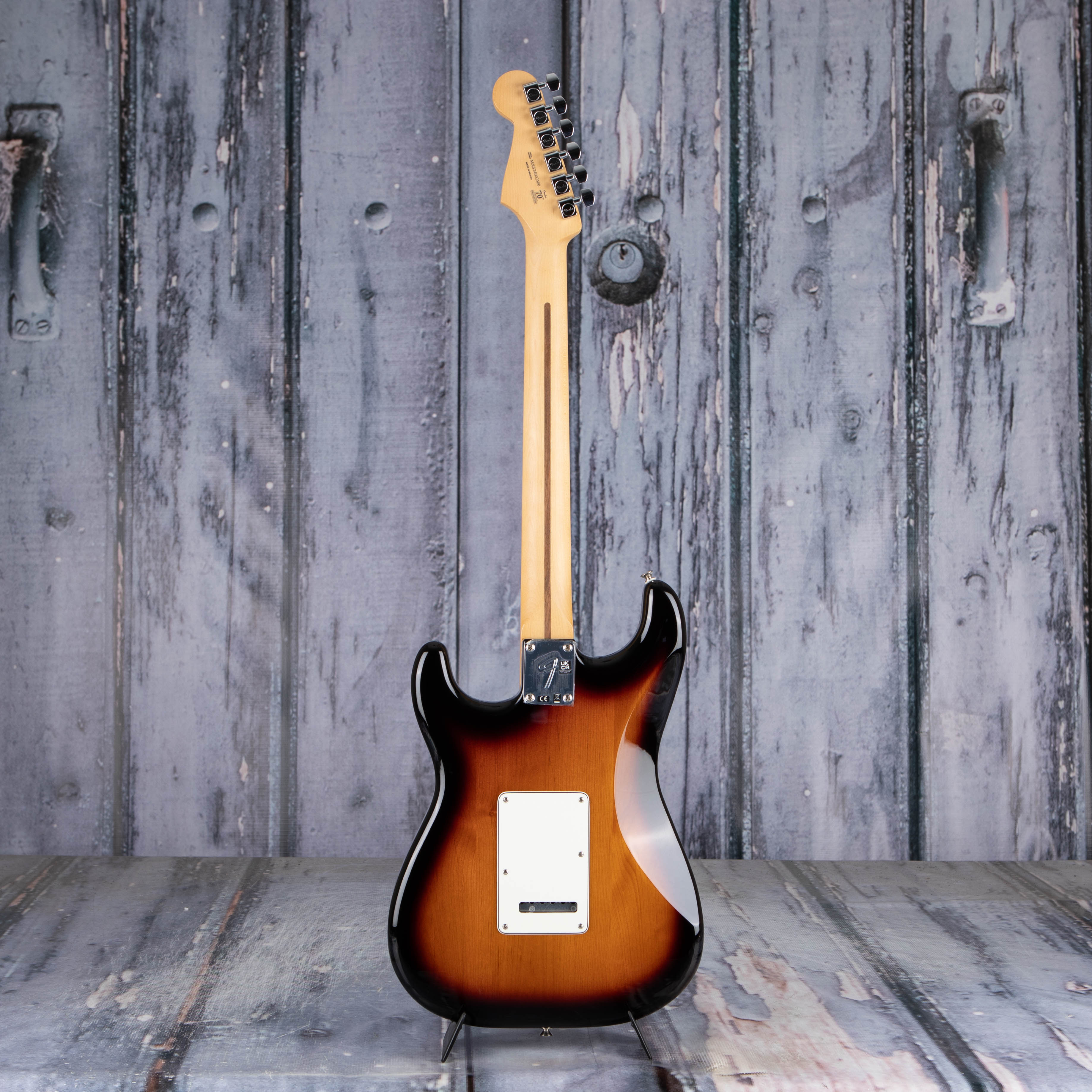 Fender Player Stratocaster, Maple Fingerboard, Anniversary 2-Color Sunburst