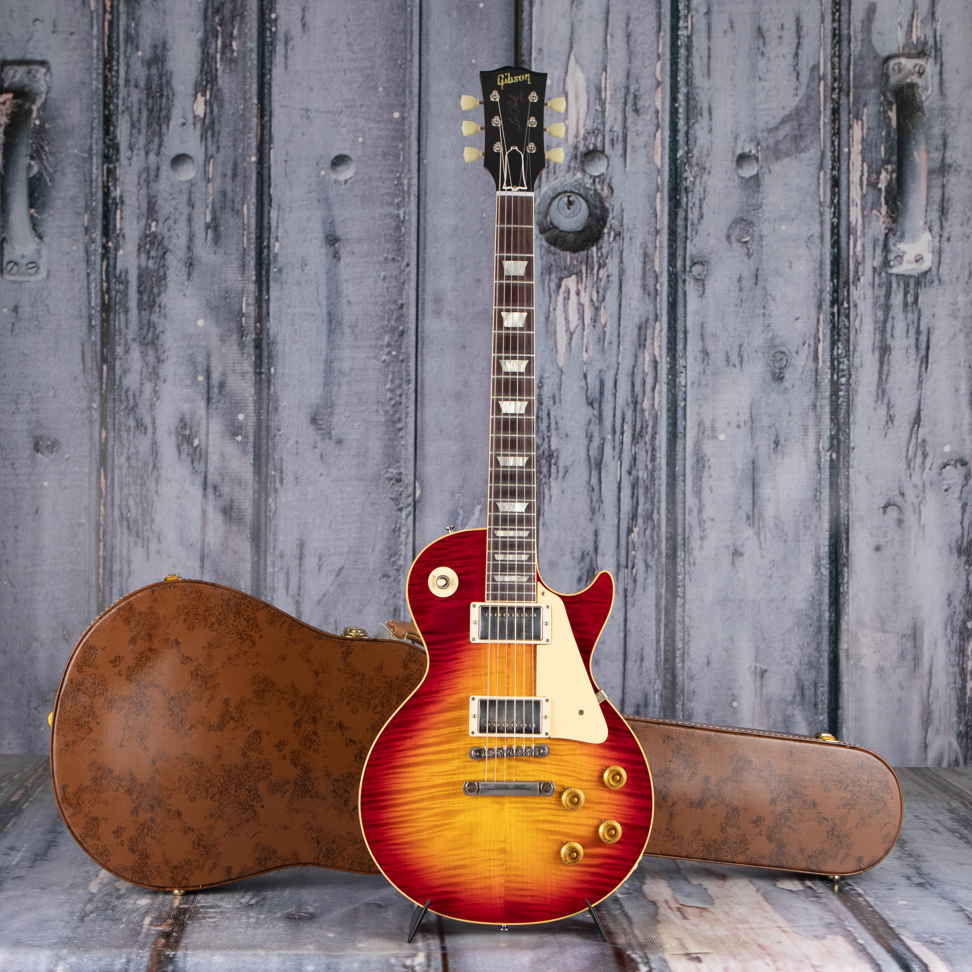 Gibson Custom Shop 1959 Les Paul Standard Reissue Murphy Lab Ultra Light Aged Electric Guitar, Factory Burst, case