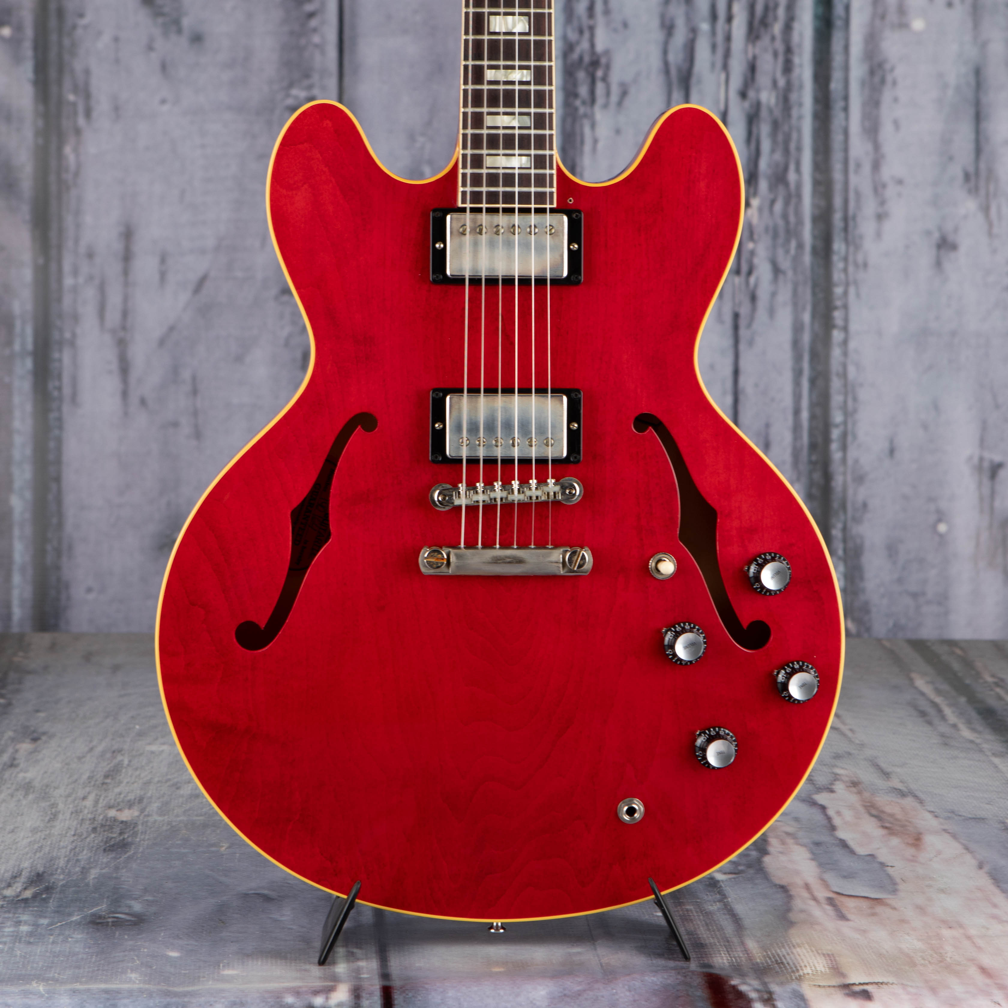 Gibson Custom Shop 1964 ES-335 Reissue VOS Semi-Hollowbody Guitar, Sixties Cherry, front closeup