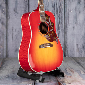 Gibson Custom Shop Hummingbird Standard Quilt Acoustic/Electric Guitar, Vintage Cherry Sunburst, angle