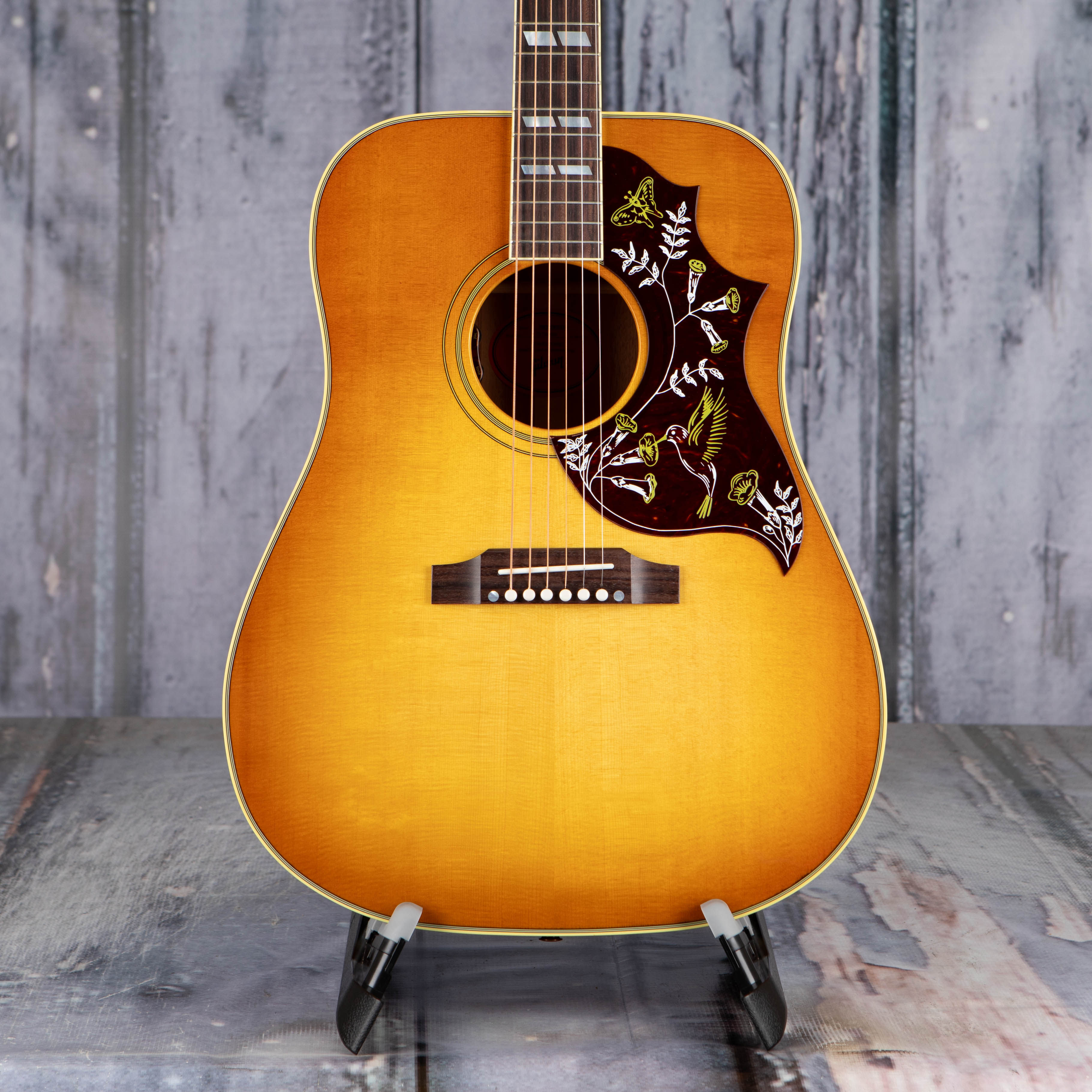 Gibson Montana Hummingbird Original Acoustic/Electric Guitar, Heritage Cherry Sunburst, front closeup