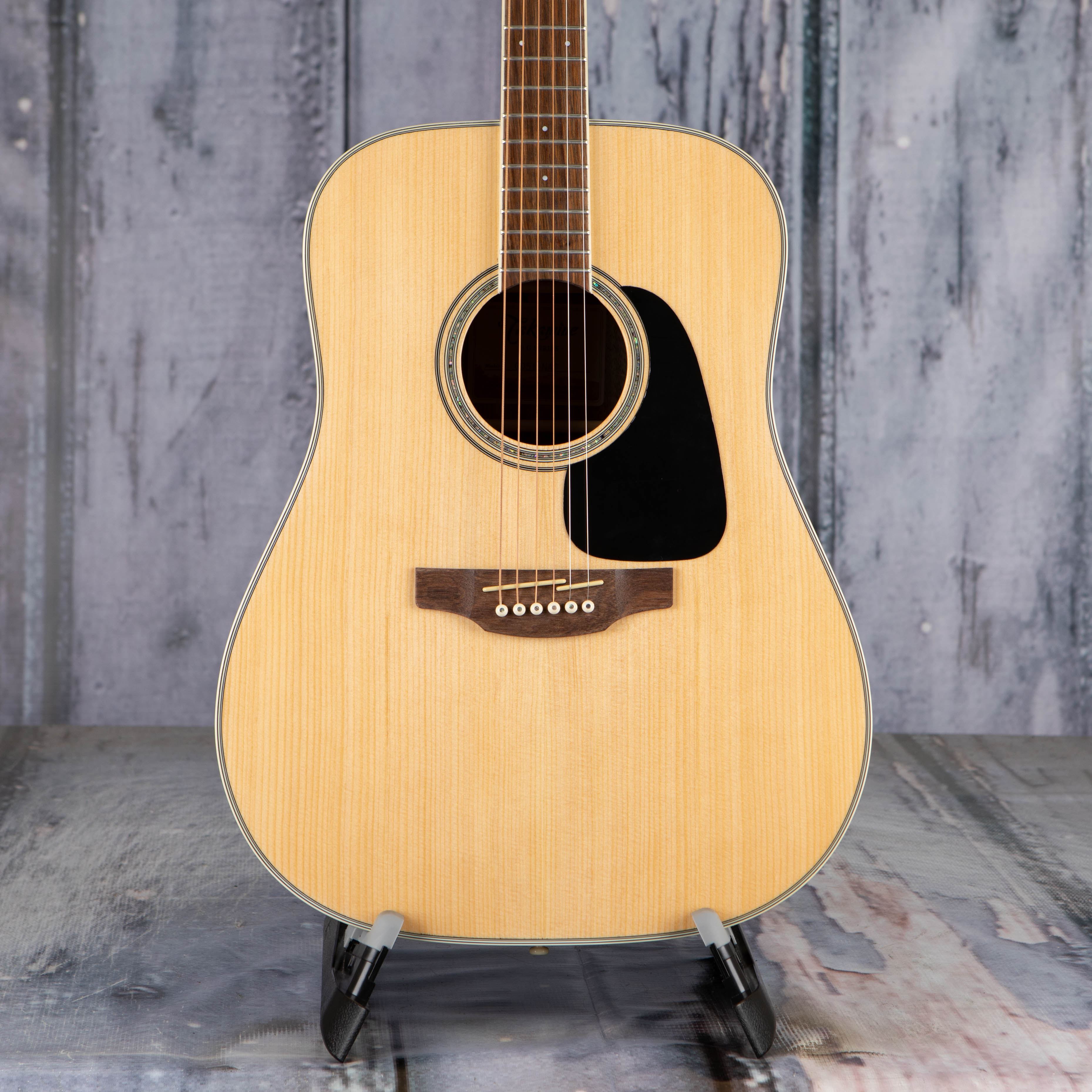 Takamine GD51 Acoustic Guitar, Natural, front closeup