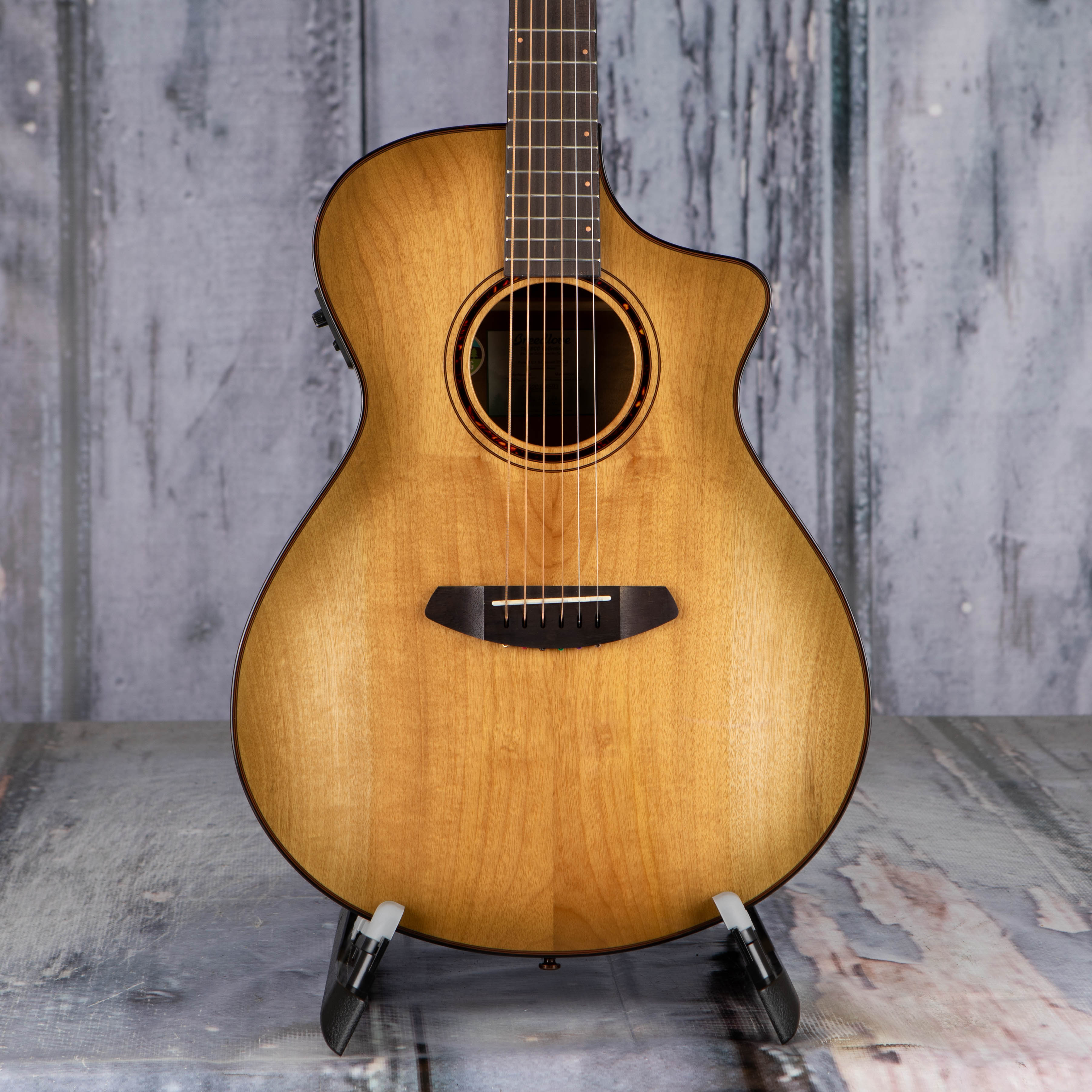 Used Breedlove Pursuit Exotic S Concert Myrtlewood CE Acoustic/Electric Guitar, Sweetgrass, front closeup