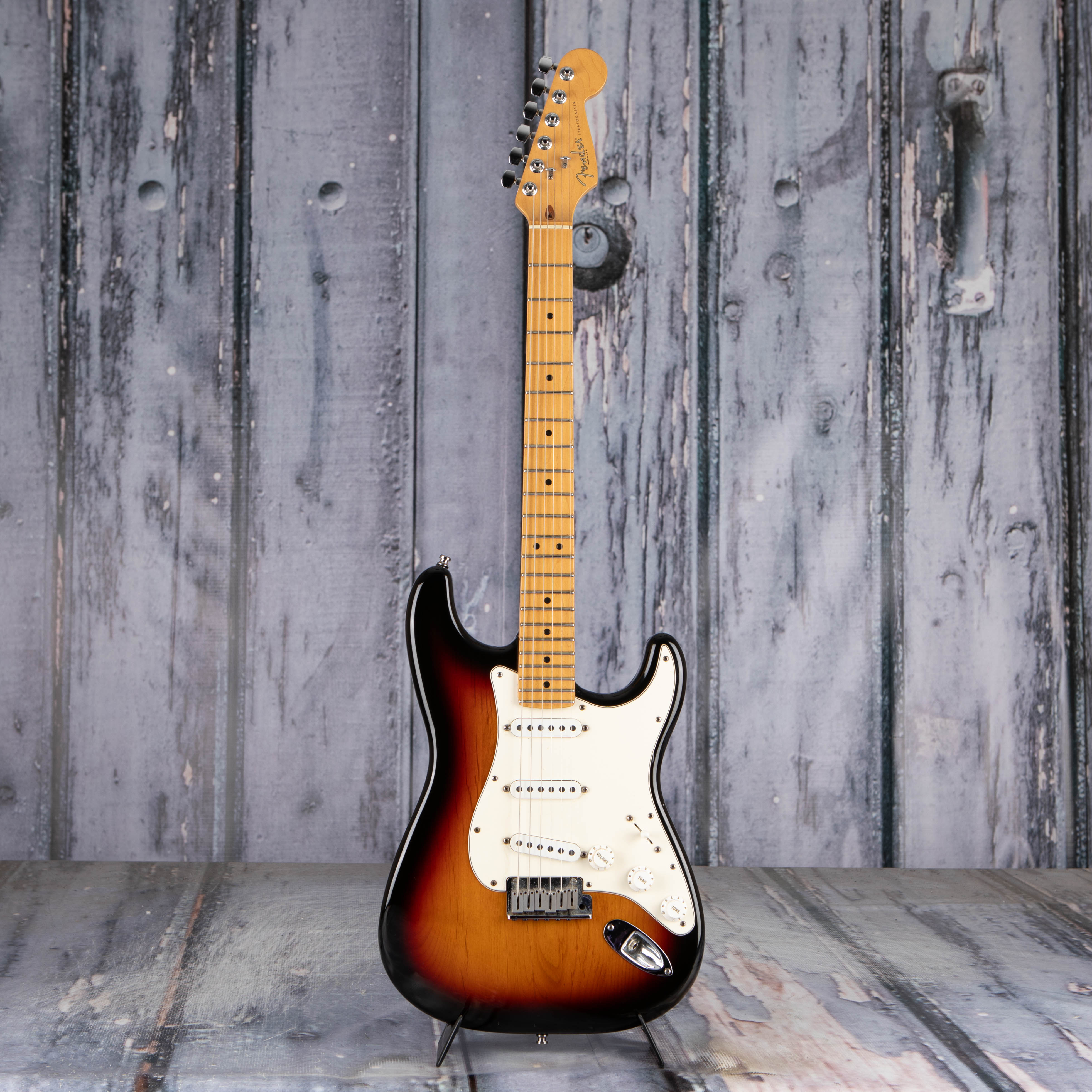 Used Fender American Standard Stratocaster Electric Guitar, 1998, 3-Tone Sunburst, front