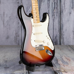 Used Fender American Standard Stratocaster Electric Guitar, 2011, 3-Tone Sunburst, angle