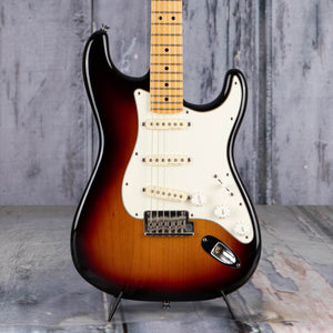 Used Fender American Standard Stratocaster Electric Guitar, 2011, 3-Tone Sunburst, front closeup