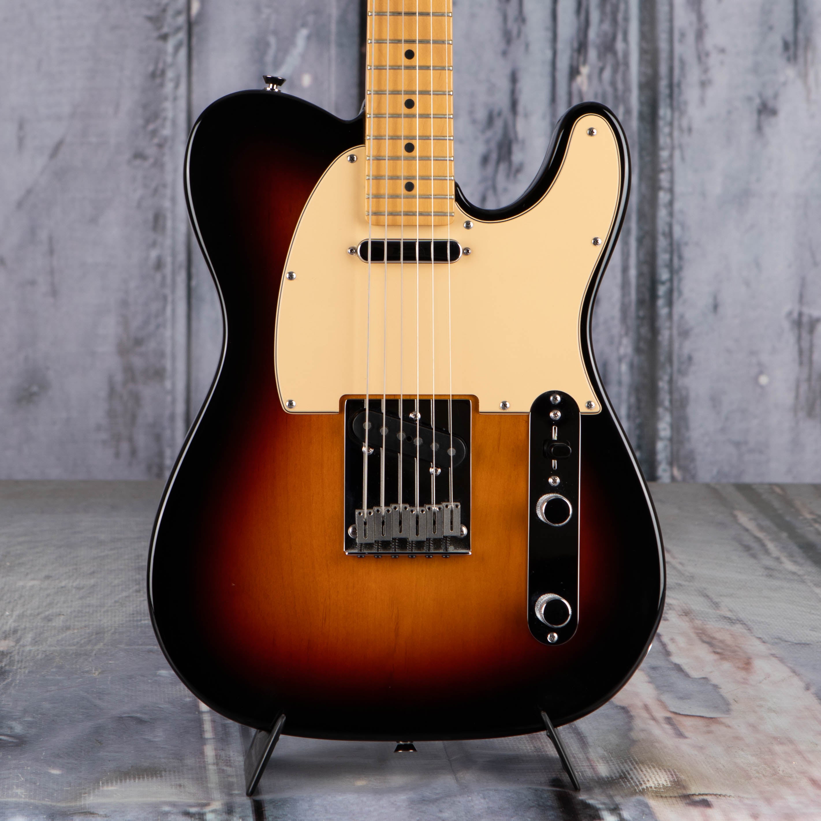 Used Fender American Standard Telecaster Electric Guitar, 2004, 3-Tone Sunburst, front closeup