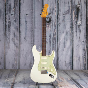 Used Fender Custom Shop Limited 1964 Stratocaster Journeyman Relic Closet Classic Electric Guitar, 2023, Aged Olympic White, front