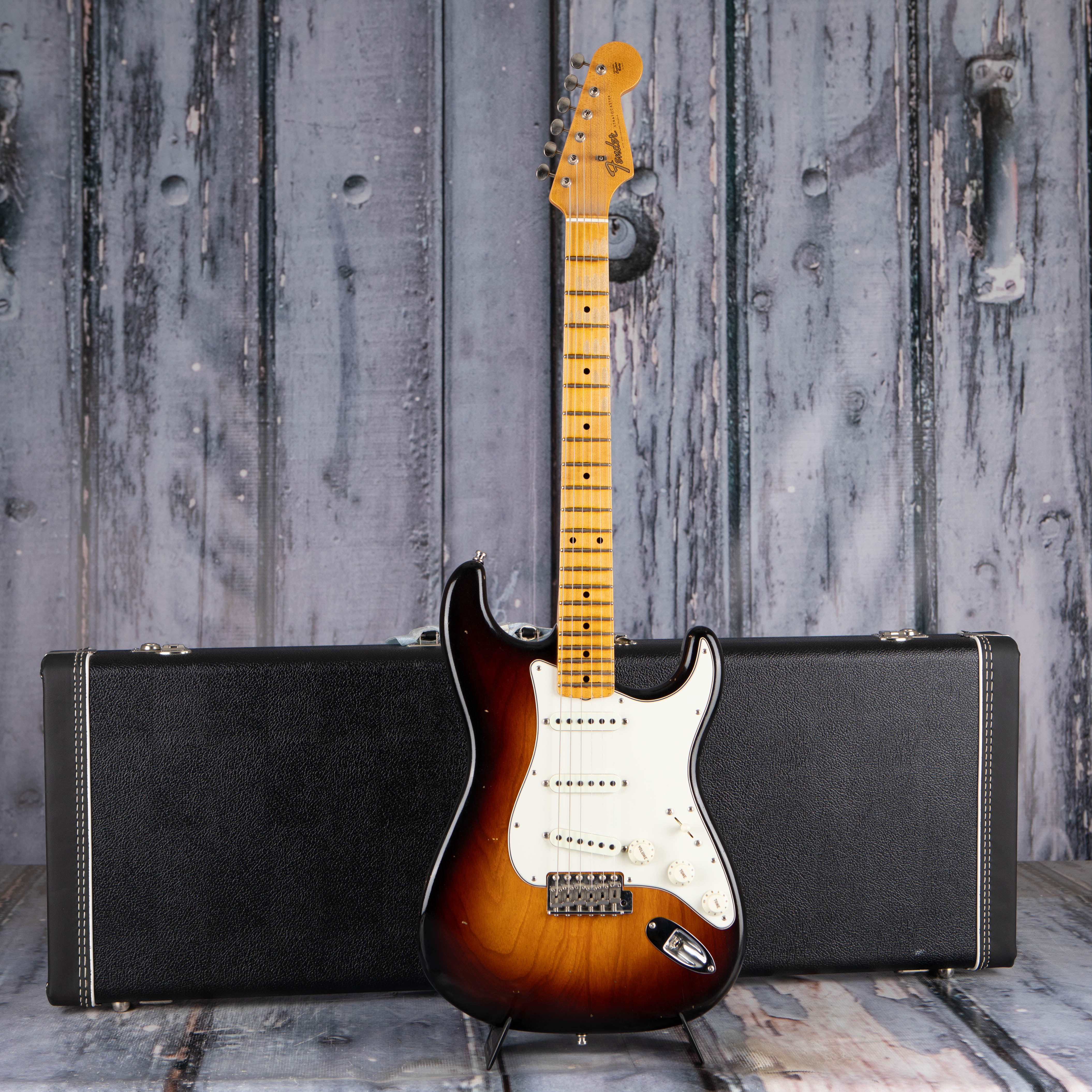 Used Fender Custom Shop Post Modern Stratocaster Journeyman Relic Electric Guitar, 2019, Wide Fade 2-Tone Sunburst, case