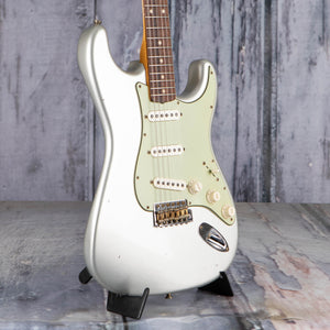 Used Fender Custom Shop Wildwood 10 1961 Stratocaster Journeyman Relic Electric Guitar, 2022, Faded Inca Silver Relic, angle