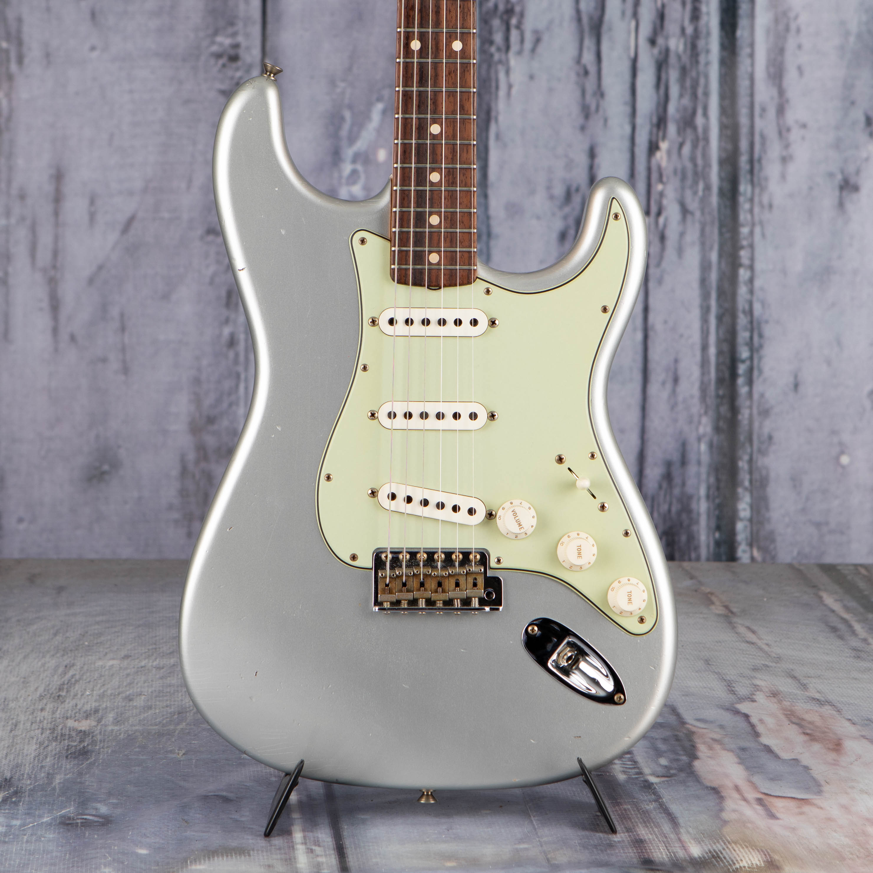 Used Fender Custom Shop Wildwood 10 1961 Stratocaster Journeyman Relic Electric Guitar, 2022, Faded Inca Silver Relic, front closeup