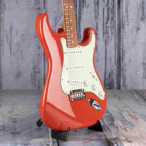 Used Fender Limited Player Stratocaster Electric Guitar, 2022, Fiesta Red, angle