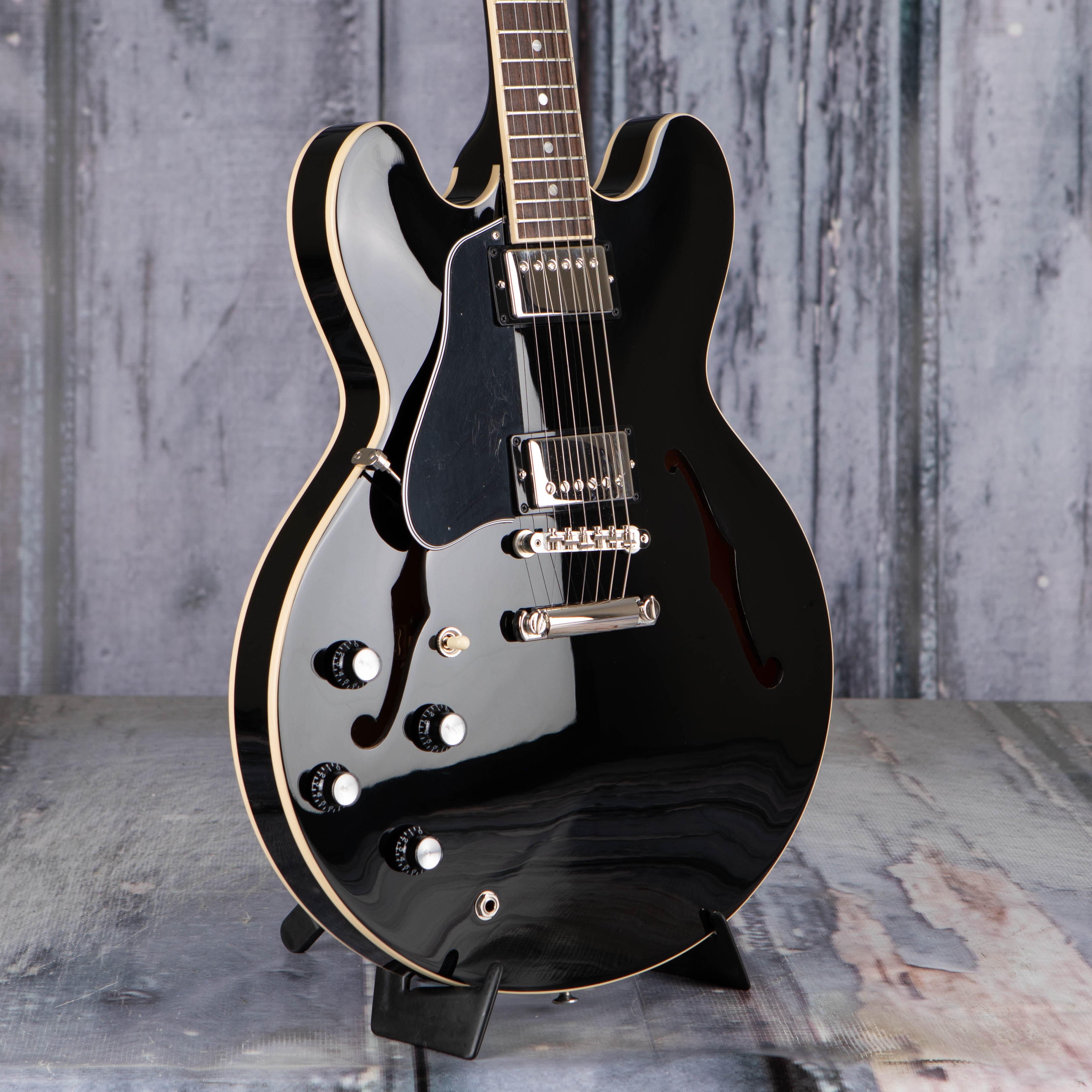 Used Gibson ES-335 Left-Handed Semi-Hollowbody Guitar, Vintage Ebony, angle