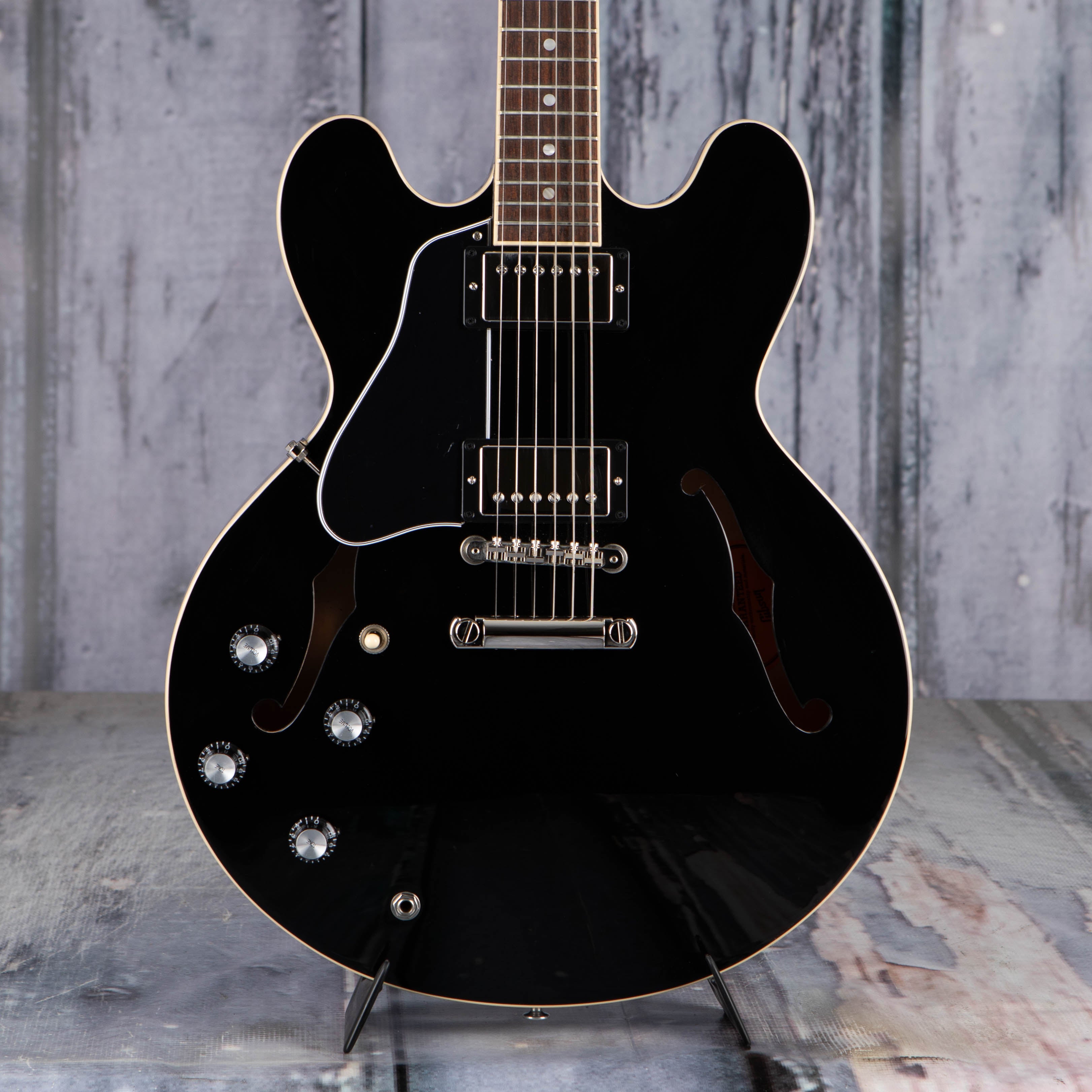 Used Gibson ES-335 Left-Handed Semi-Hollowbody Guitar, Vintage Ebony, front closeup