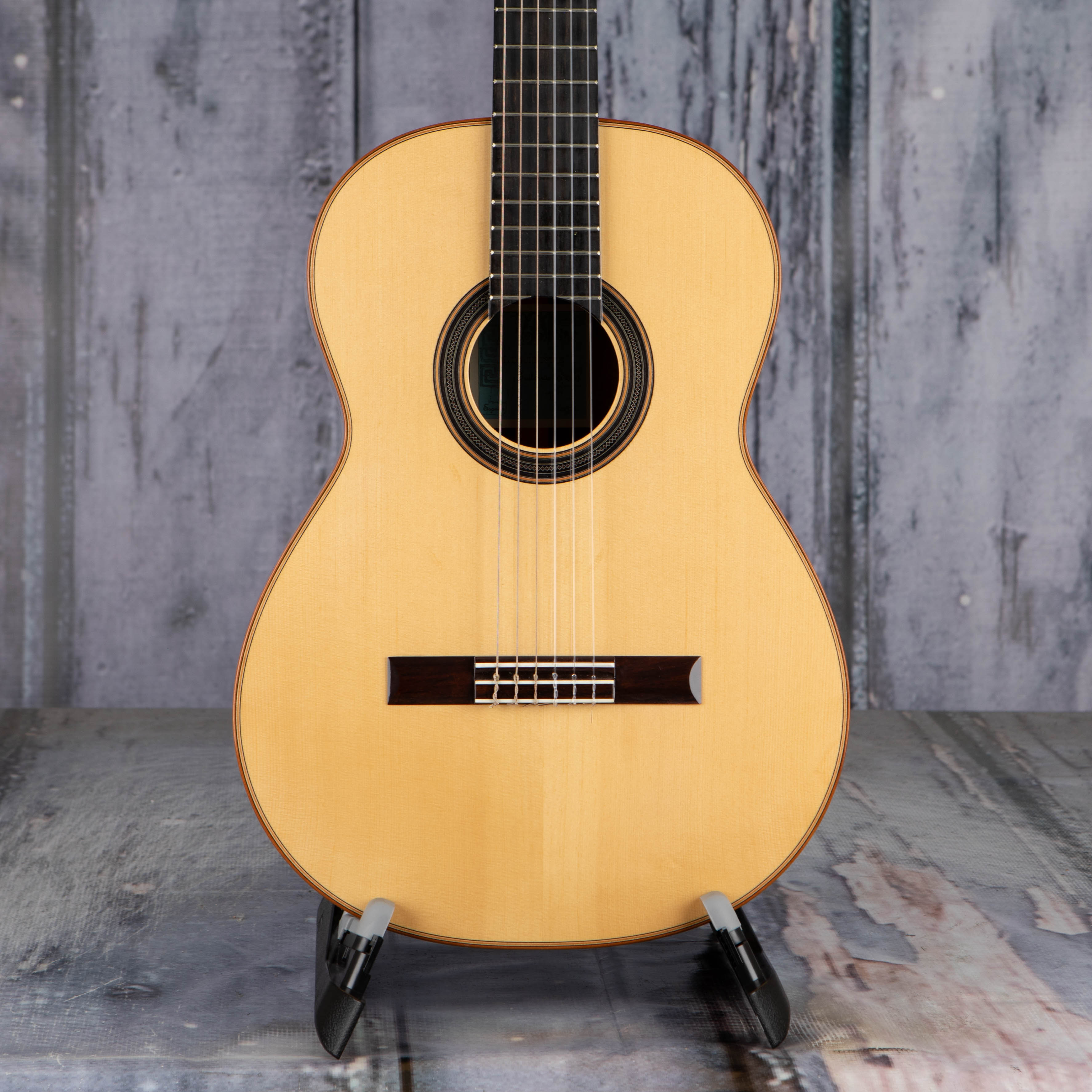 Used Loriente Clarita Classical Guitar, 2013, Natural, front closeup