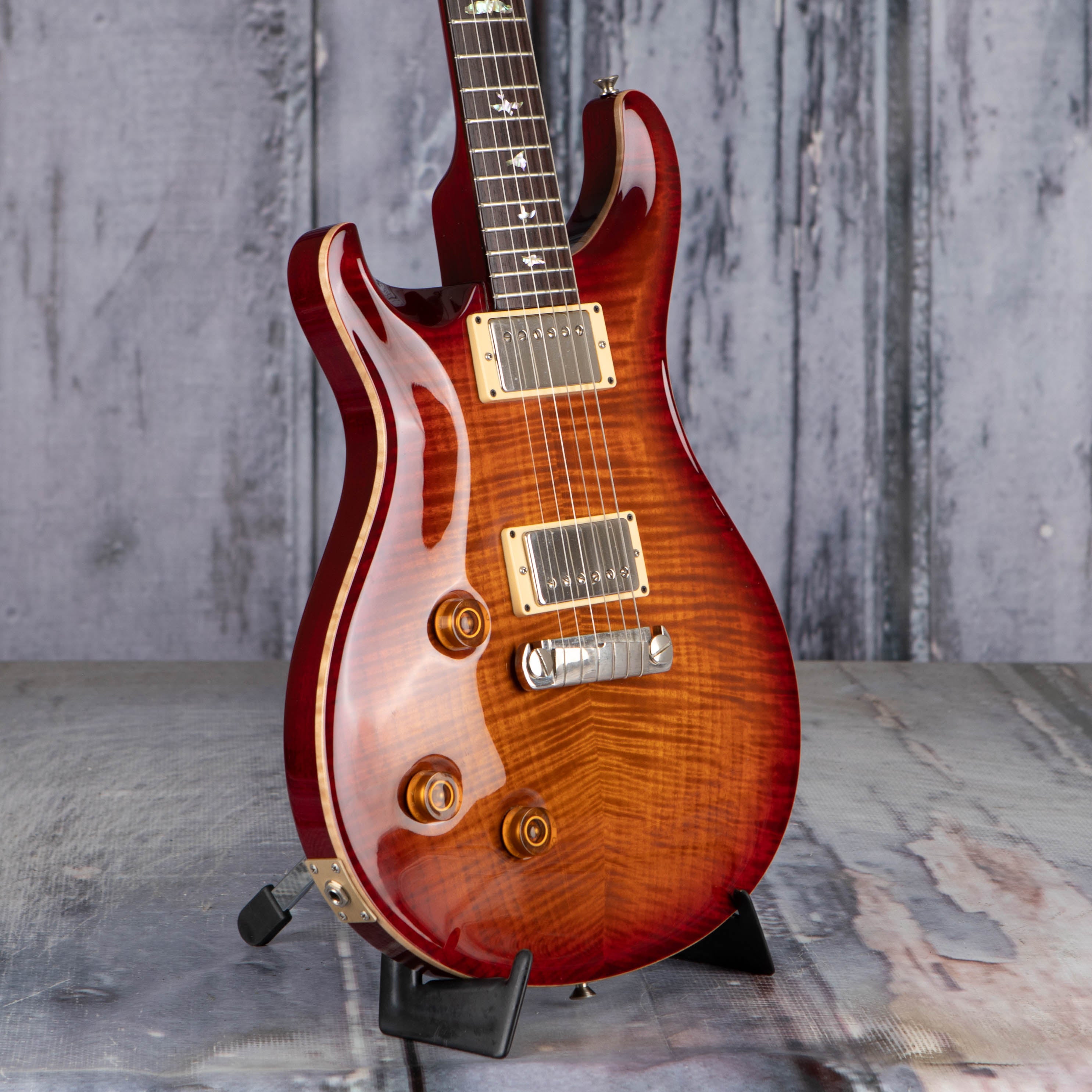 Used Paul Reed Smith Custom 22 10-Top Left-Handed Electric Guitar, 1999, Cherry Sunburst, angle