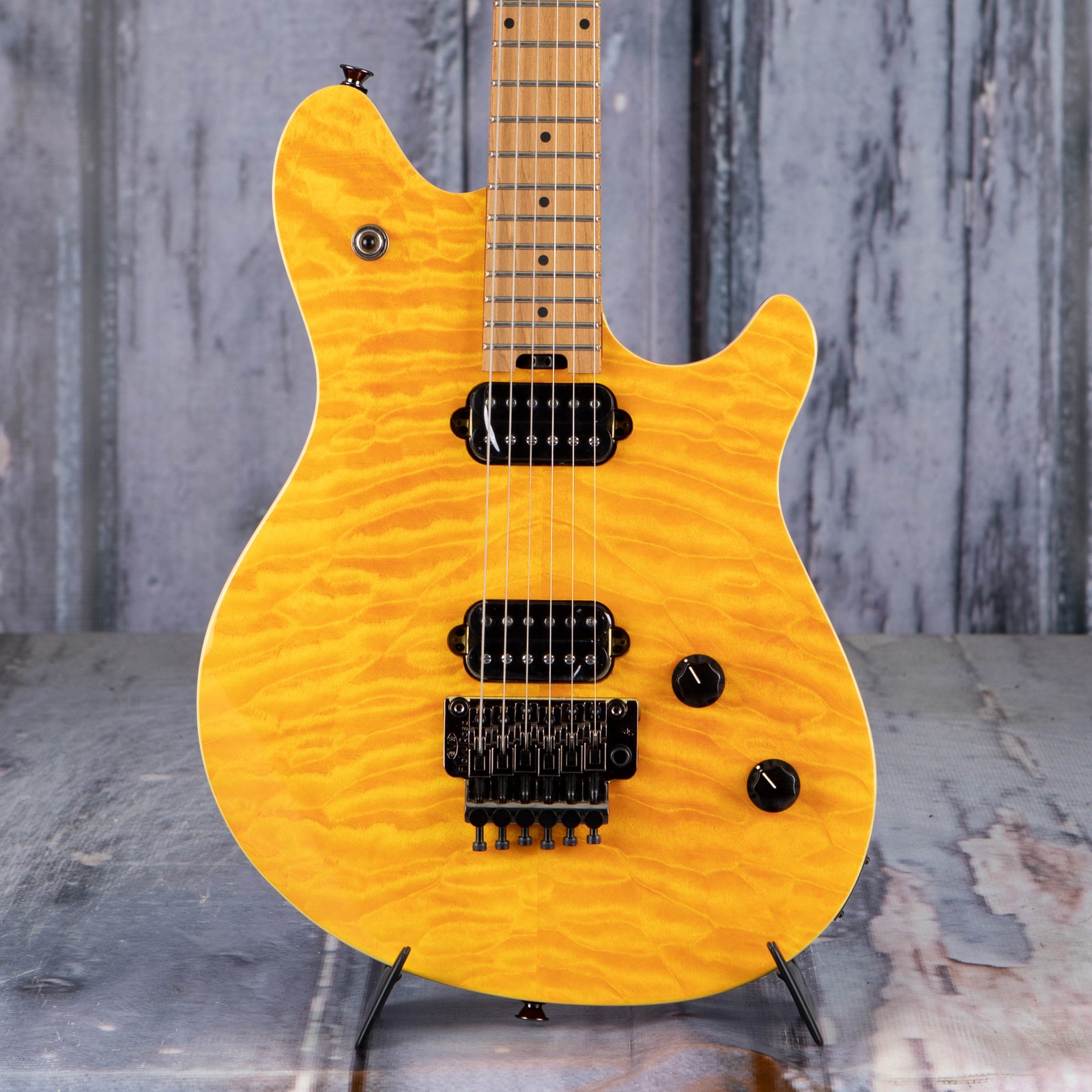 EVH Wolfgang WG Standard QM, Transparent Amber | For Sale | Replay