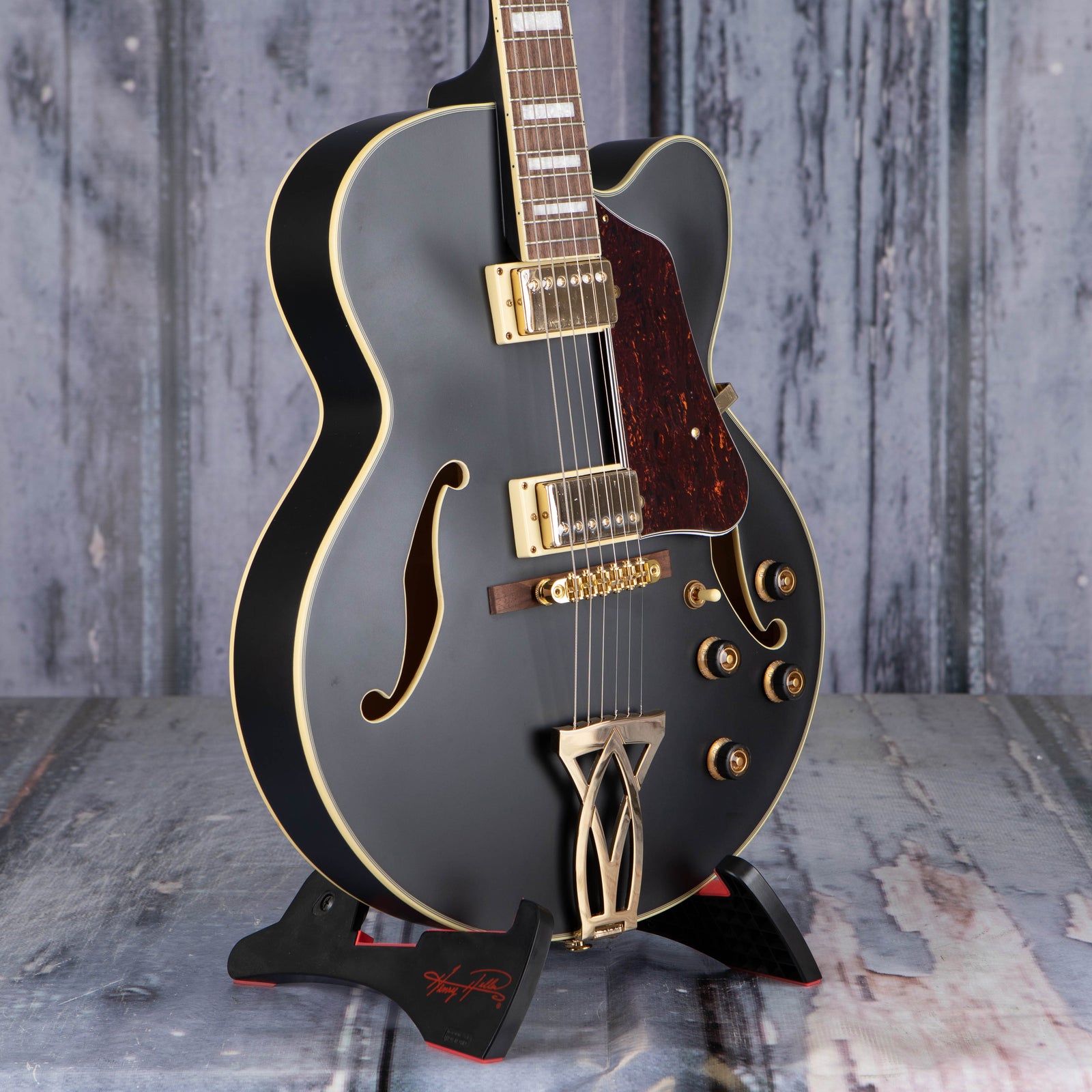 Black and on sale gold ibanez