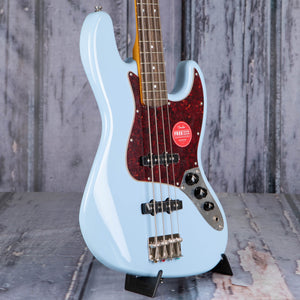 Squier Classic Vibe '60s Jazz Bass Guitar, Daphne Blue, angle