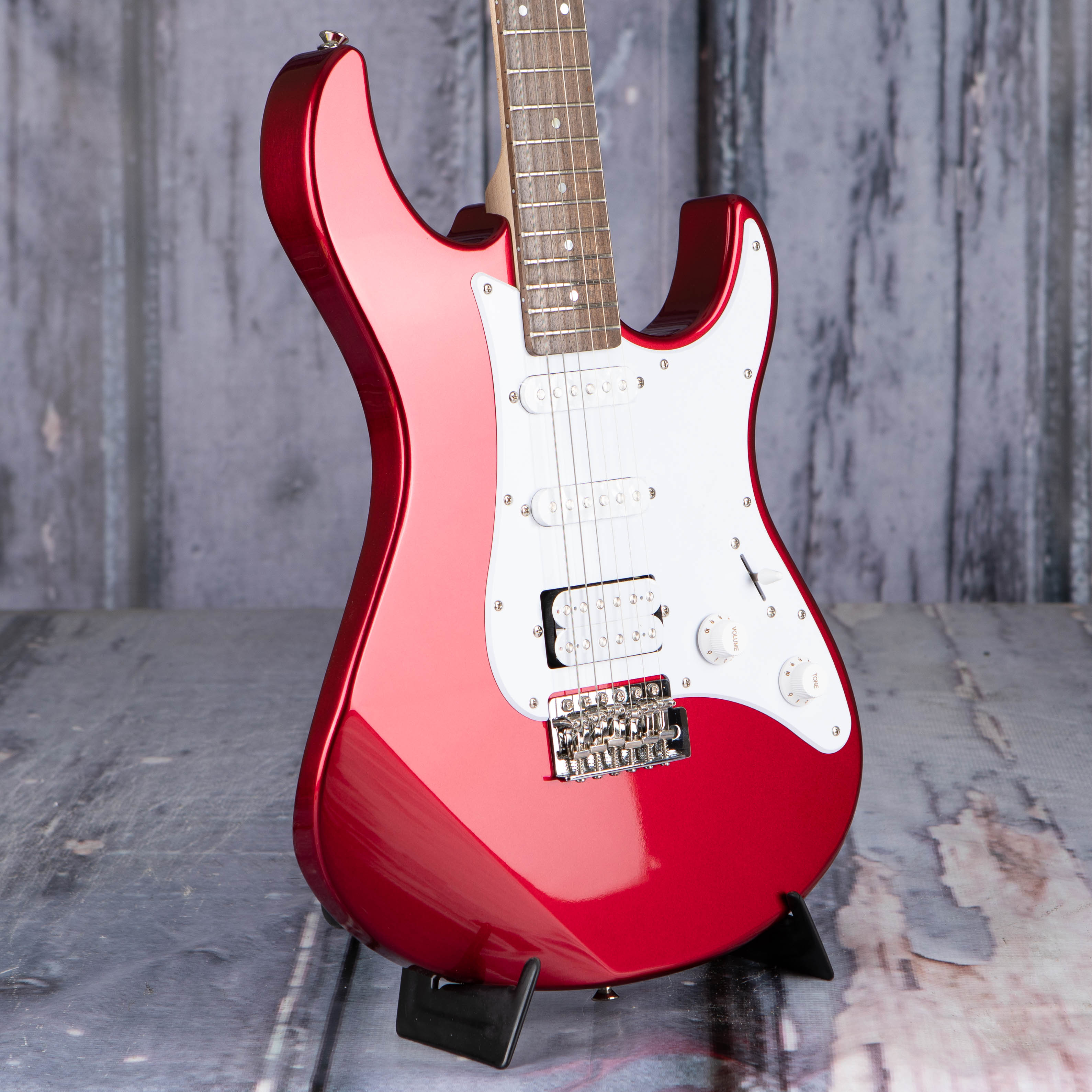 Yamaha PAC012 Pacifica Electric Guitar, Metallic Red, angle